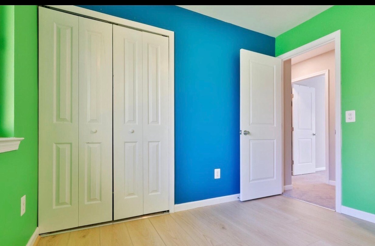 Building Photo - 11817 Coopers Ct