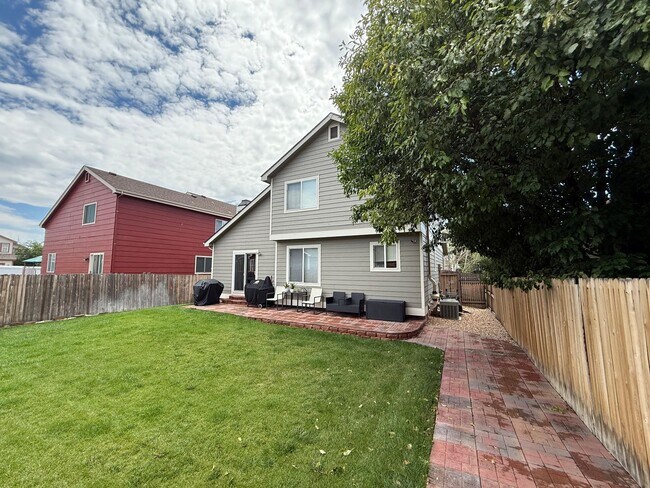 Building Photo - Beautiful Home Near Schriever SFB & Fort C...