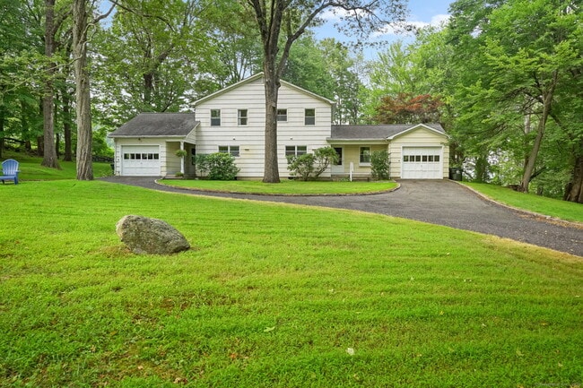 Building Photo - 35 Deacon Abbott Rd