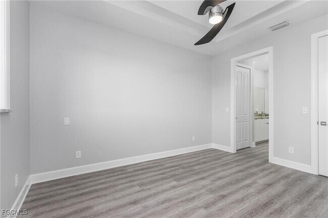 Building Photo - 2601 Diplomat Pkwy W