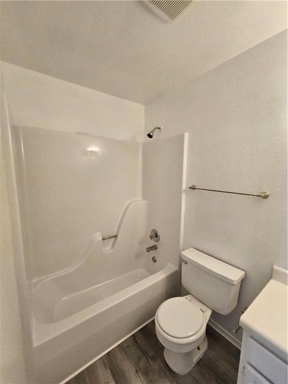 Building Photo - 2324 W Roselawn St