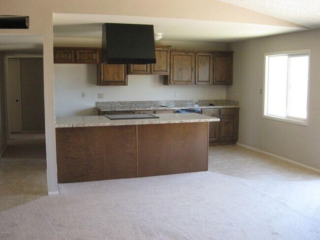 Building Photo - 3329 E Gelding Dr