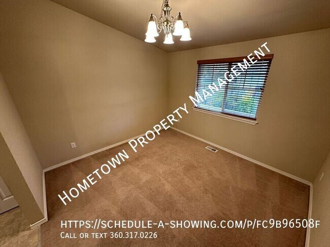 Building Photo - 2406 Pleasanton Ct SE