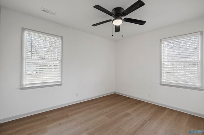 Building Photo - 1613 Armstrong St NW