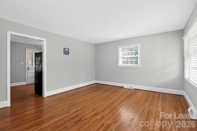 Building Photo - 2309 Lanier Ave
