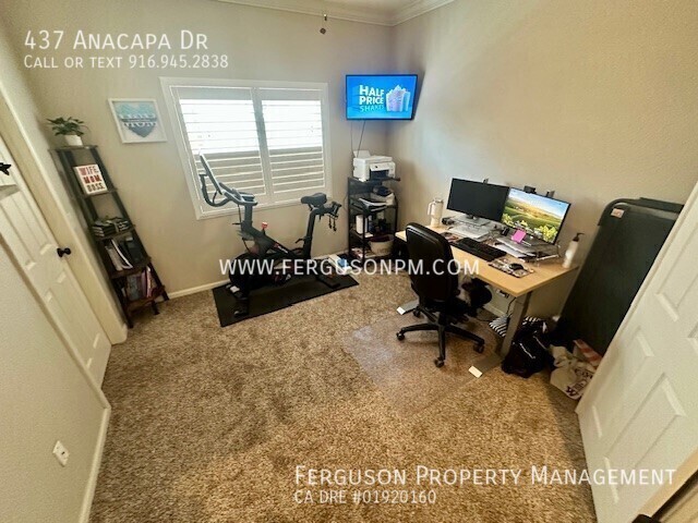 Building Photo - 437 Anacapa Dr