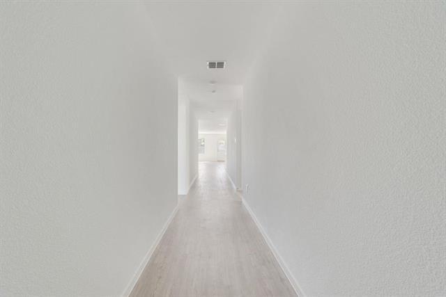 Building Photo - 4105 Drifters Bnd Dr