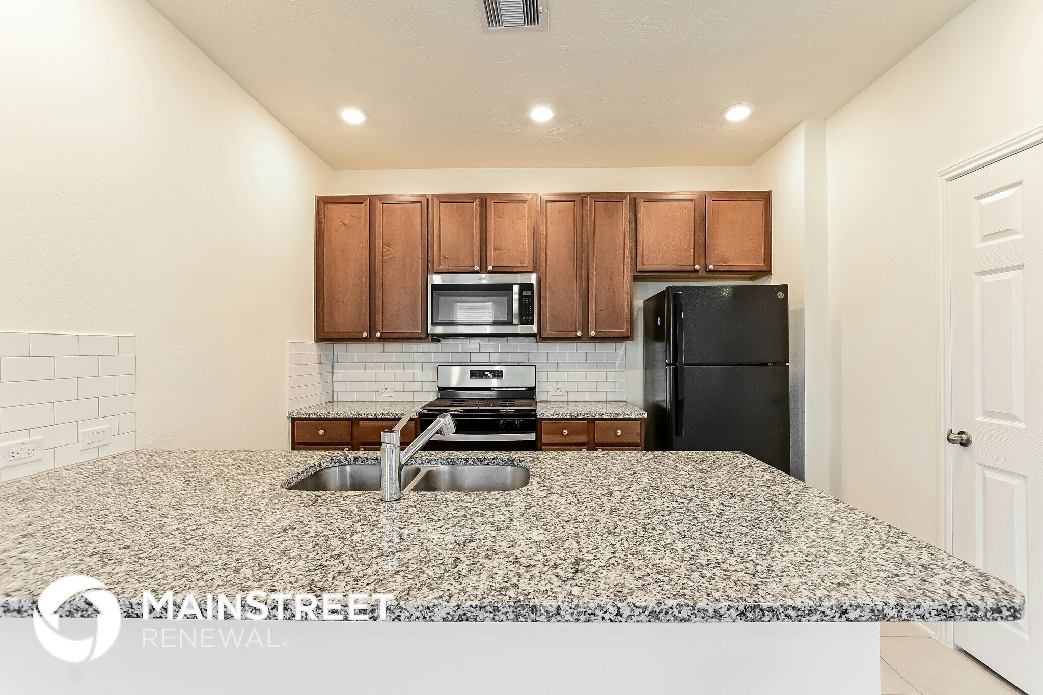 Building Photo - 41655 Sorrel Spring Ln