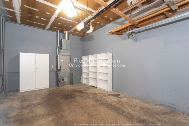 Building Photo - Thoughtfully Updated Two Bedroom Duplex in Oak Grove! DEPOSIT SPECIAL