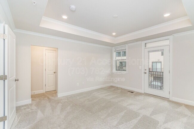 Building Photo - 43488 Stonewood Crossing Ter