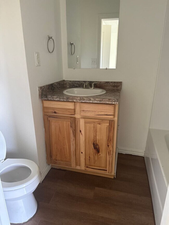 Building Photo - 6296 Joplin St