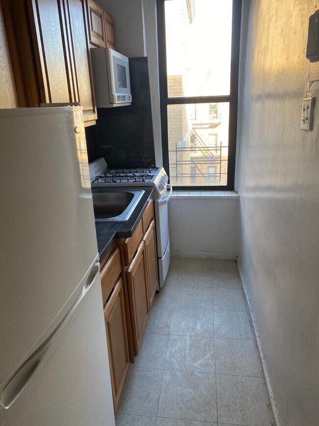 108 Thayer St 108 Thayer St New York NY 10040 Apartment Finder