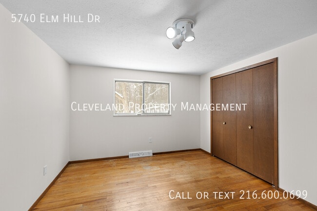 Building Photo - 5740 Elm Hill Dr