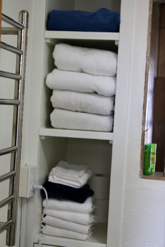 Building Photo - 549 E Mendenhall St