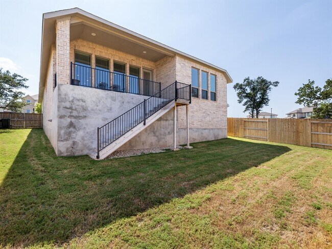 Building Photo - 109 Amber Oak Ln