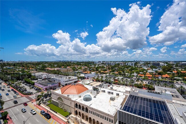 Building Photo - 9559 Collins Ave