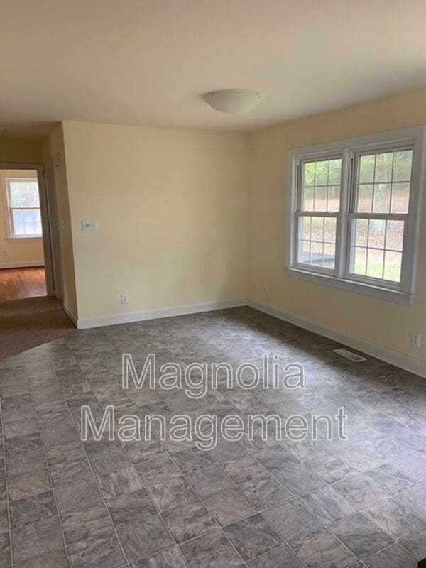 Building Photo - 4457 US-401