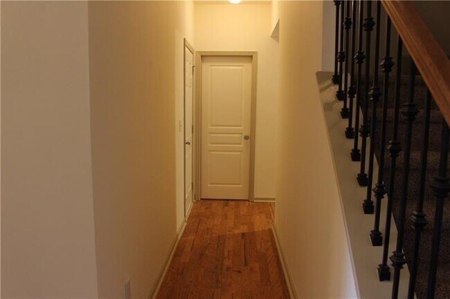Building Photo - 6065 Apple Rose Dr