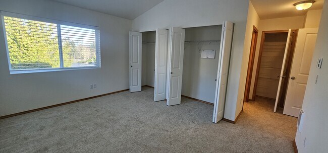 Building Photo - 2301 116th St SW