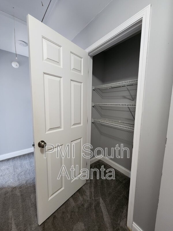 Building Photo - 2085 Winding Crossing Trail