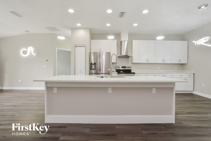 Building Photo - 1175 Adams St