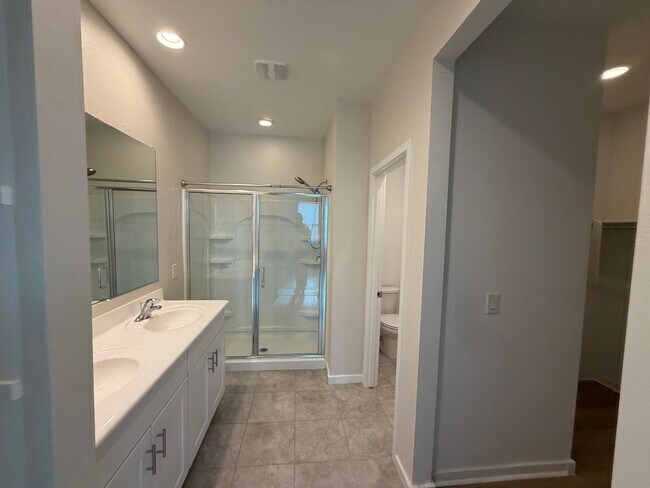 Building Photo - 36987 N Sidewinder Dr