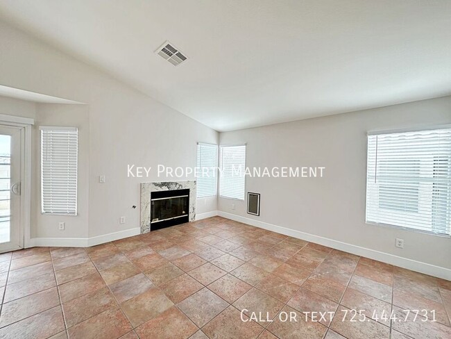 Building Photo - REMODELED 3 BEDROOM SINGLE STORY