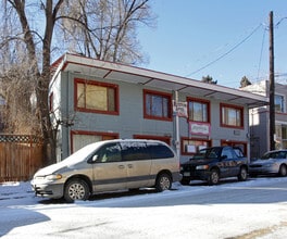 Building Photo - 115-117 Ruxton Ave