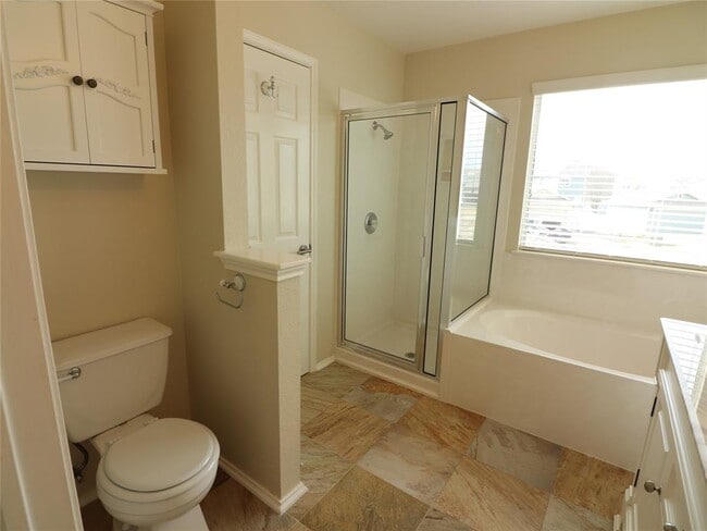 Building Photo - 1306 Davis Mountain Loop