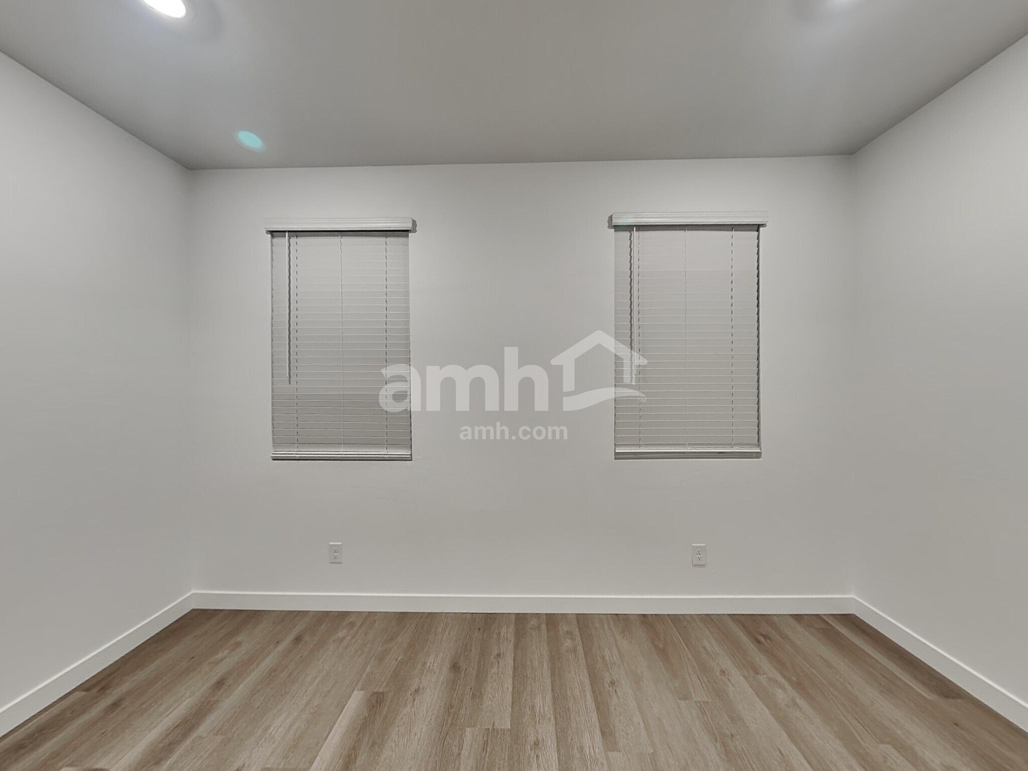 Building Photo - 13061 N Serenity Vly Dr