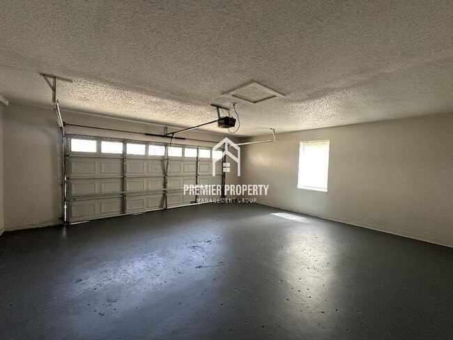 Building Photo - 2533 Richwood St
