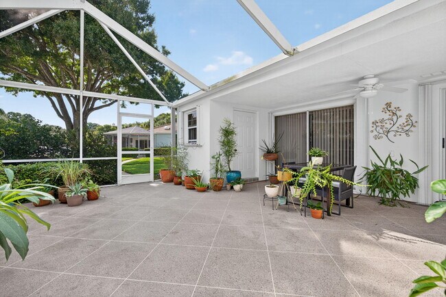 Building Photo - 502 Silverleaf Oak Ct