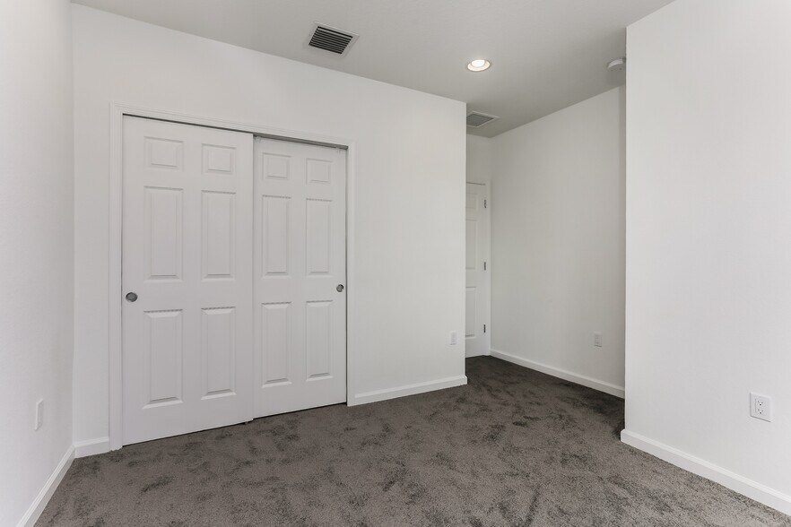 Building Photo - 2260 NW Treviso Cir