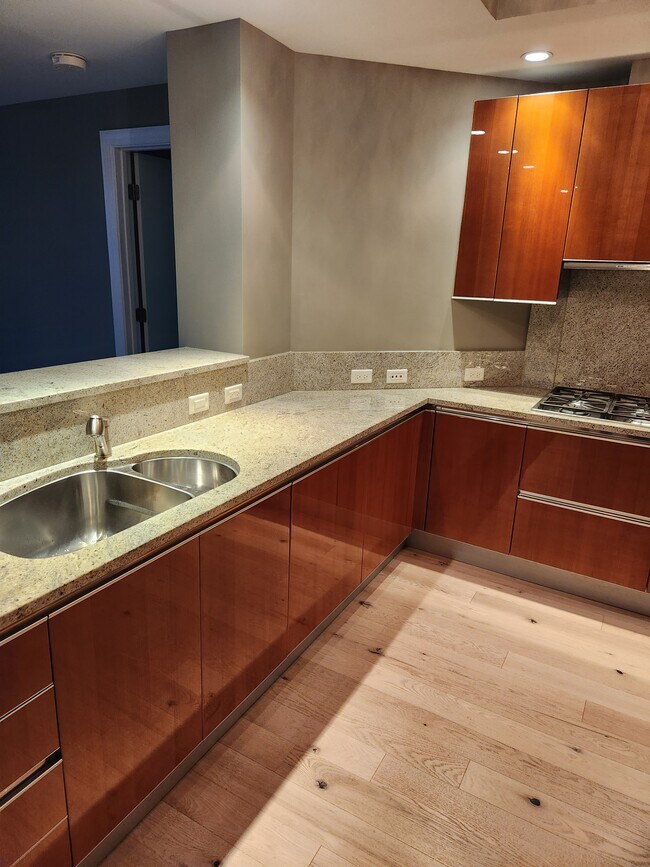 Building Photo - Turnberry