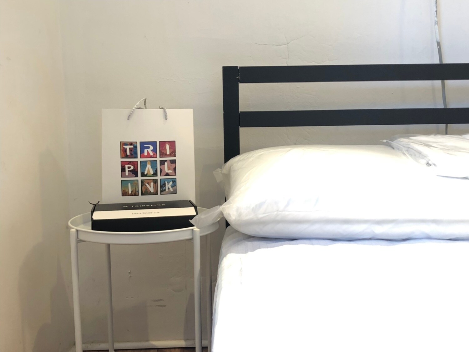 Building Photo - 5818 Hobart St