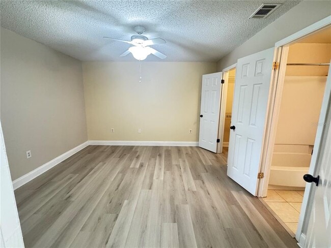 Building Photo - 615 Dory Ln