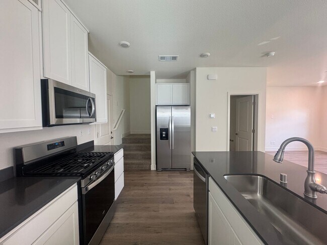 Building Photo - Brand New 3 Bed / 2.5 Bath Home for Rent –...