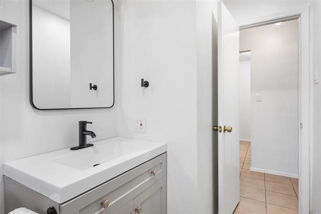 Building Photo - 1322 Willow Wood Ct