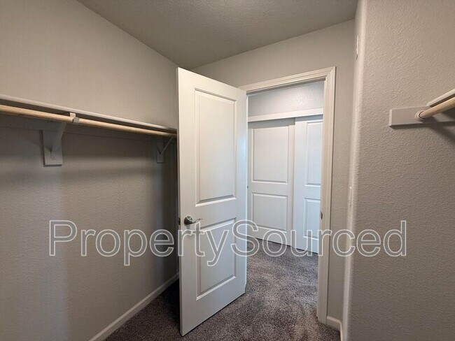 Building Photo - 709 Ephesus Ave