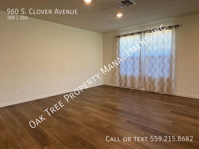 Building Photo - 960 S Clover Ave