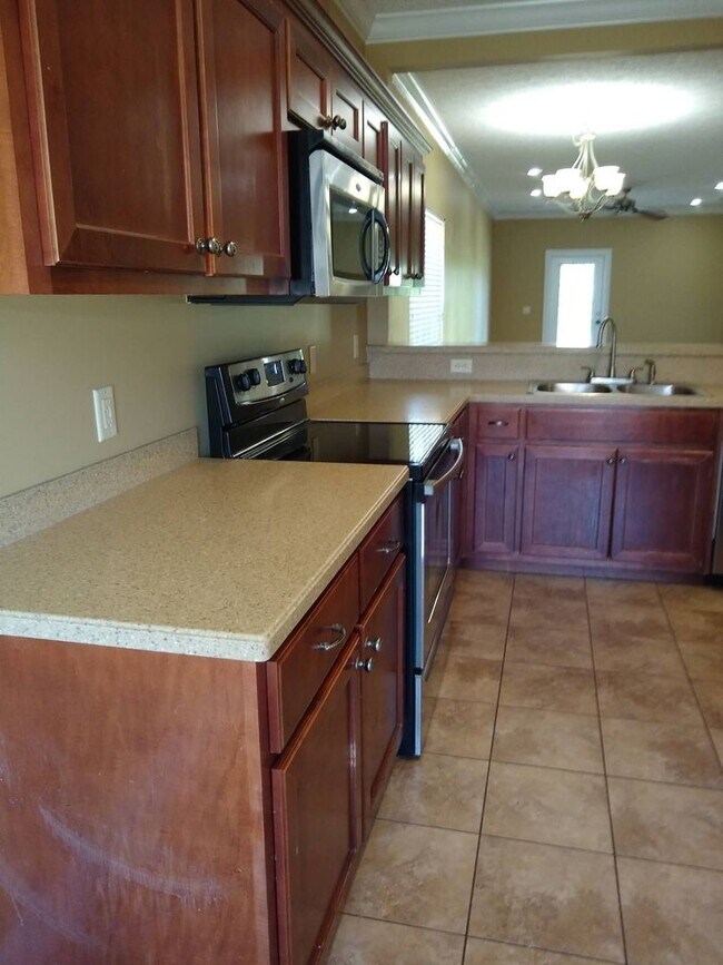 Building Photo - 2948 Palmetto Ridge Way