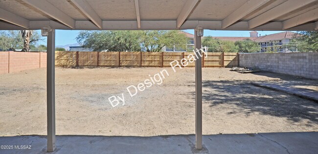 Building Photo - 7230 N Ulene Pl