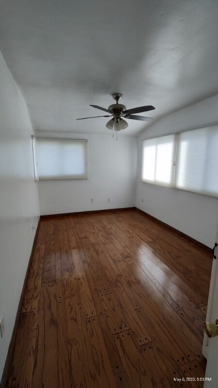Building Photo - 5509 W 119th St