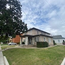 Building Photo - 1143 E Olive Ave