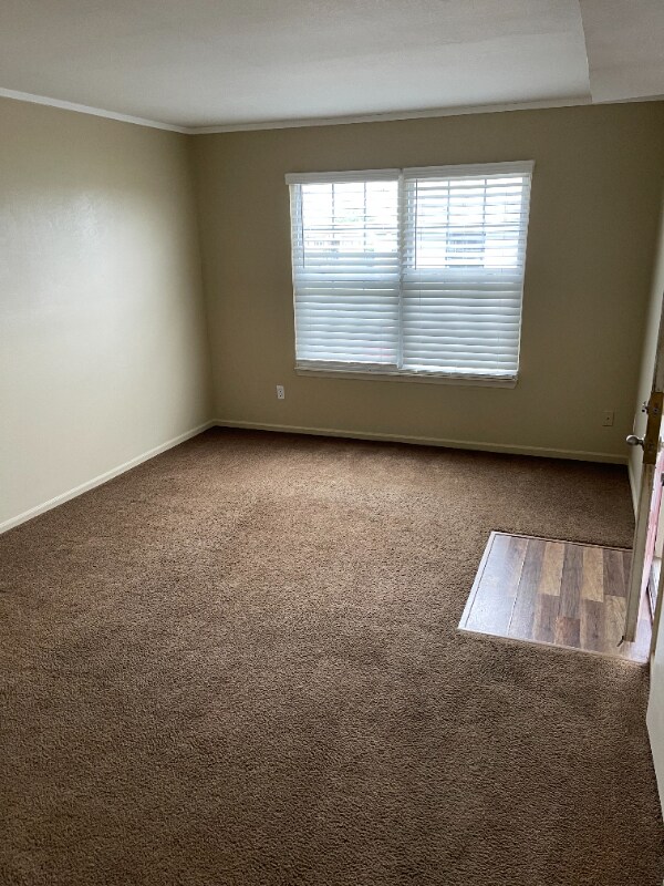 Building Photo - 847 Rosewood St