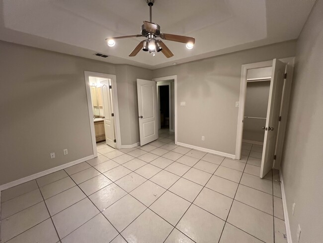 Building Photo - 3818 W Faith Hill St