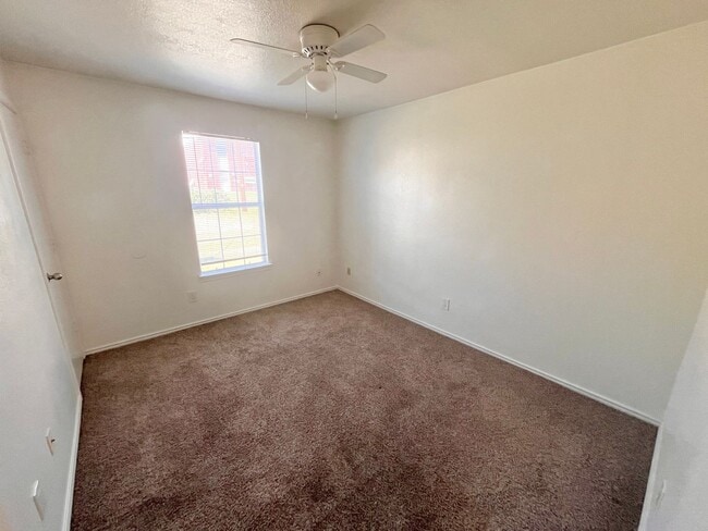 Building Photo - NEW IN MANAGEMENT - AVAILABLE NOW