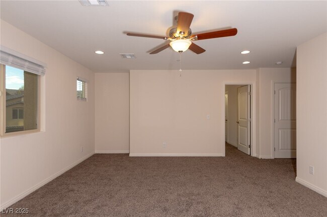 Building Photo - 2926 Caxton Grove Dr