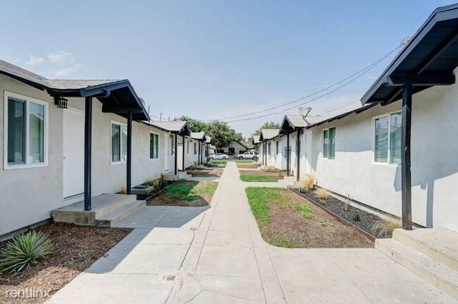 Building Photo - 1 br, 1 bath Apartment - 424 E Truslow Ave