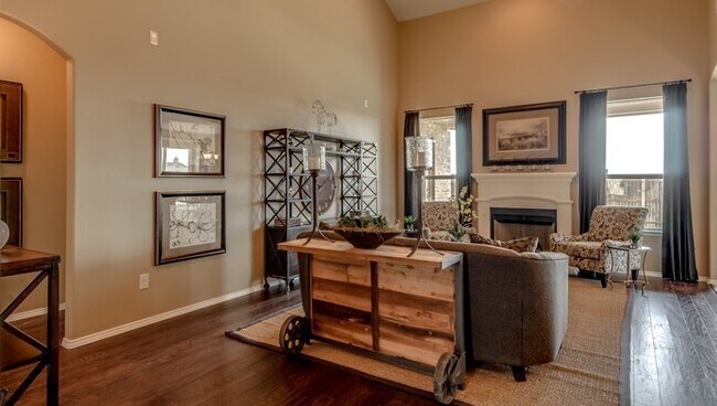 Building Photo - House for Lease in Sherman